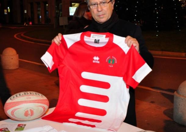 In Piazza La Presentazione Della Nuova Maglia Del Rugby Varese