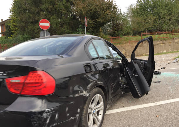 Incidente Sulla Provinciale Del Lago Varesenews Foto