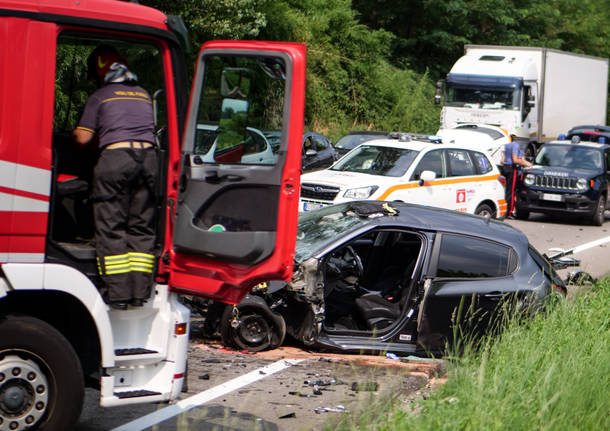 Incidente Sulla Provinciale Di Gazzada Schianno Varesenews Foto