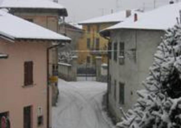 Neve a Cazzago Brabbia