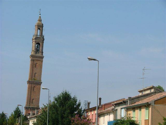 Il campanile pendente di Ficarolo - Rovigo