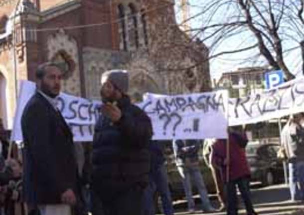 Manifestazione degli islamici a Gallarate