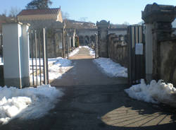 cimitero luino neve 2009