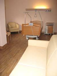 ospedale circolo cure palliative hospice stanza