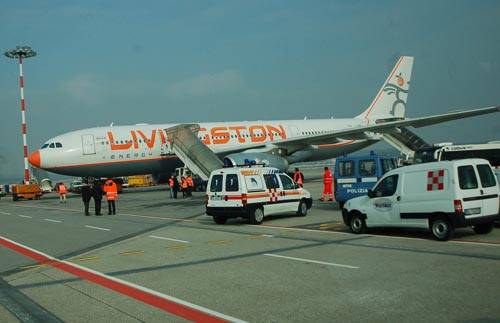 arrivo haitiani malpensa febbraio 2010 formigoni