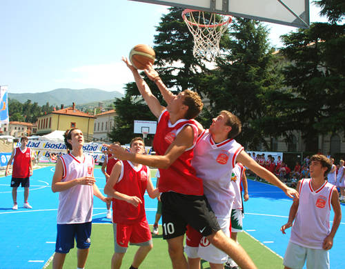 24 ore basket luino luglio 2010