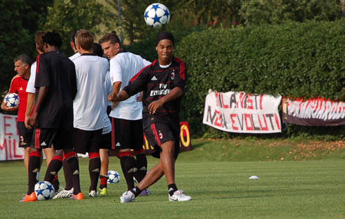 raduno milan calcio milanello carnago 2010