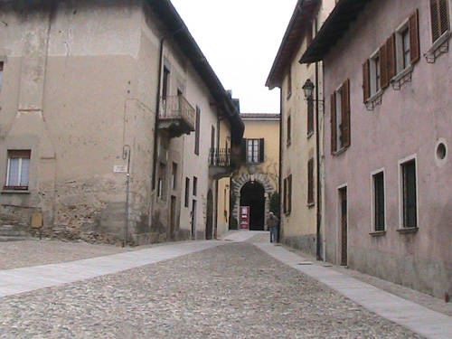 nuova piazza daverio