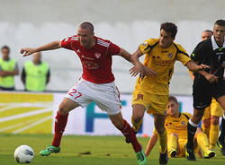 varese livorno calcio settembre 2011