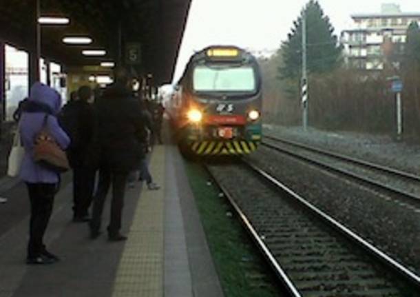 trenord pendolari ferrovie trenitalia apertura