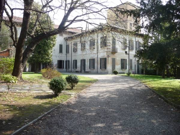 Villa Bossi Tettoni Benizzi Castellani (inserita in galleria)