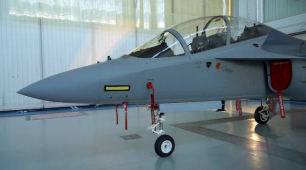 Aermacchi consegna il primo M-346 a Singapore (inserita in galleria)