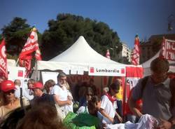 Cgil manifesta a Roma (inserita in galleria)