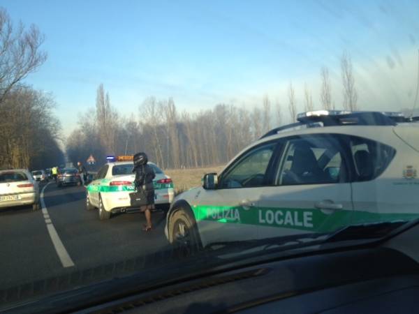 Incidente sul lungolago di Azzate (inserita in galleria)