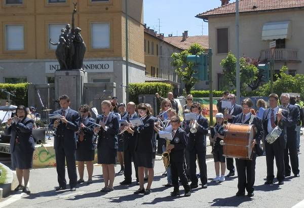 Festa cittadina a Malnate (inserita in galleria)