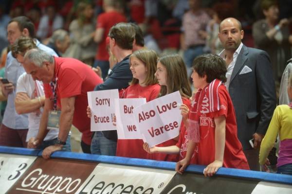  Semifinale gara5: Cimberio - Montepaschi 71-67 (inserita in galleria)