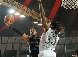  Semifinale gara5: Cimberio - Montepaschi 71-67 (inserita in galleria)