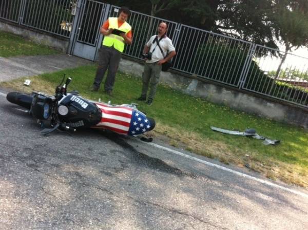 Auto Contro Moto A Fagnano Olona - VareseNews - Foto