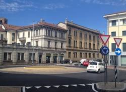 Aperta la rotonda di via Venegoni - via Borghi (inserita in galleria)