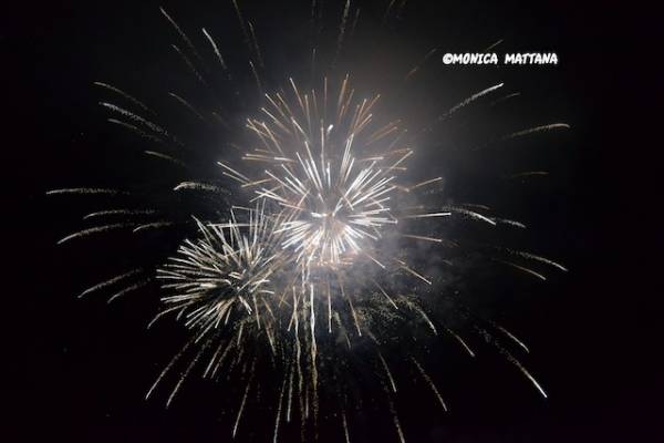 Fuochi di Ferragosto a Laveno (inserita in galleria)