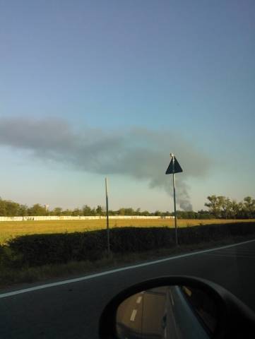 Incendio ditta Villa Cortese, le foto dei lettori (inserita in galleria)