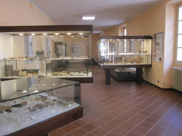 Il Museo Archeologico di Angera (inserita in galleria)