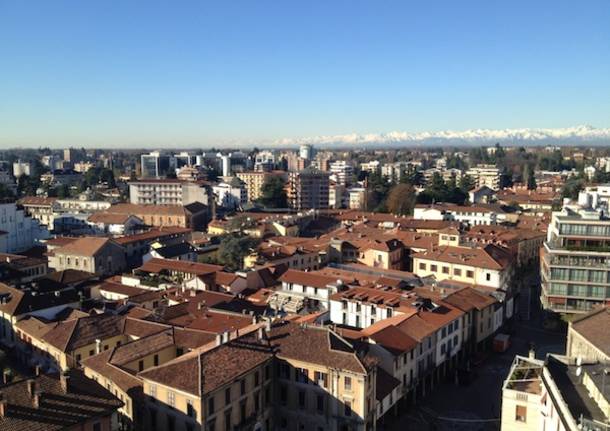 Gallarate vista dall'alto, dal campanile della Basilica (inserita in galleria)