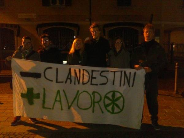 Fiaccolata della Lega a Varese  (inserita in galleria)