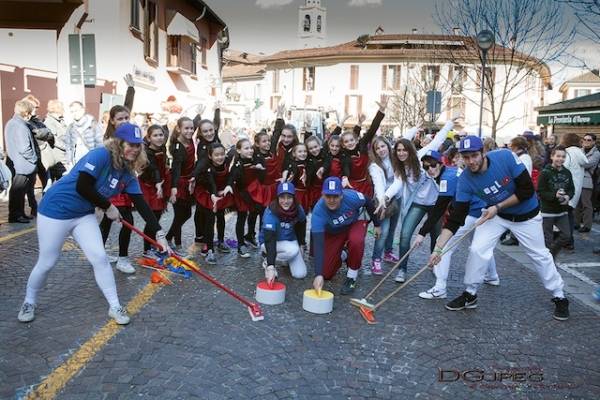 Il Carnevale di Sesto Calende (inserita in galleria)