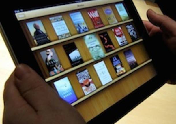 ipad leggere tablet ebook apertura