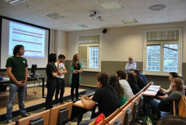 Insubria, l'open day delle lauree magistrali (inserita in galleria)