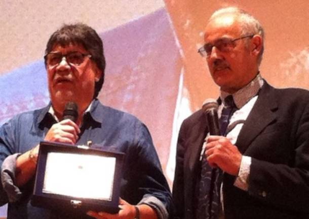 E' morto lo scrittore Luis Sepulveda, grande della letteratura e padre del  linguaggio da romanzo radiofonico - RTL 102.5