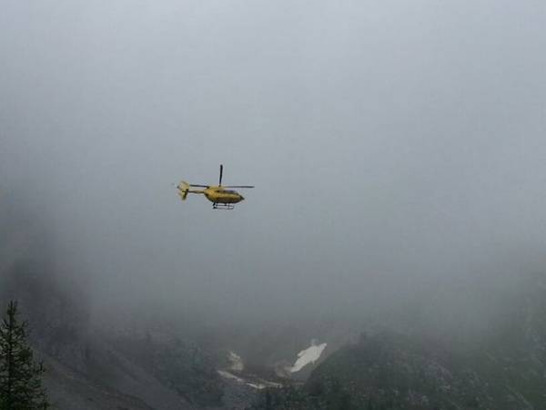 Sfida fra le nuvole per salvare l'alpinista (inserita in galleria)