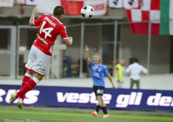 Varese - Novara 2-2 - Salvezza raggiunta (inserita in galleria)