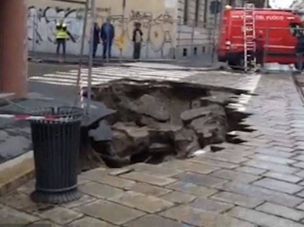 Esonda il Seveso, Milano si allaga (inserita in galleria)