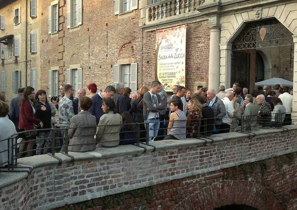 castello visconteo fagnano olona sagra della zucca folla pubblico