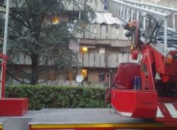 Incendio in una palazzina a Sacconago  (inserita in galleria)