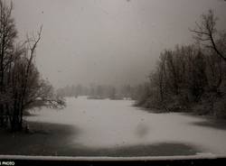 Il Lago di Ghirla sotto la neve  (inserita in galleria)