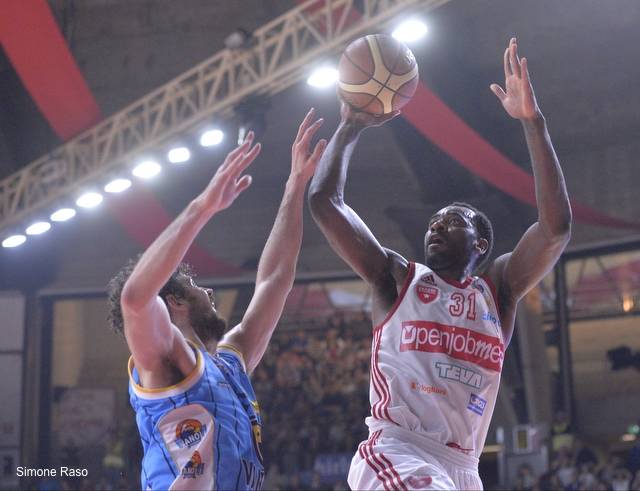 basket immagini di varese - cremona 86-82