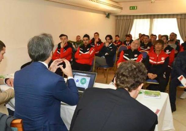 giocatori varese incontro calcioscommesse