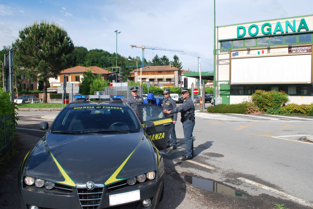 guardia di finanza generiche