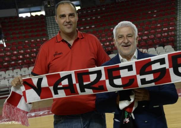 presentazione bruno arrigoni paolo moretti basket openjobmetis pallacanestro vareseb