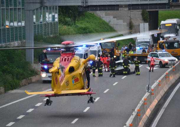 L'eliosoccorso in autostrada