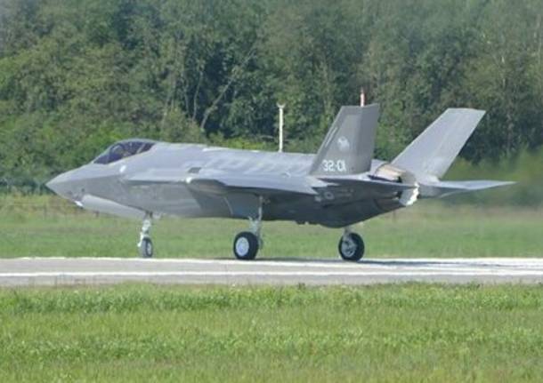 Il primo volo dell’F-35