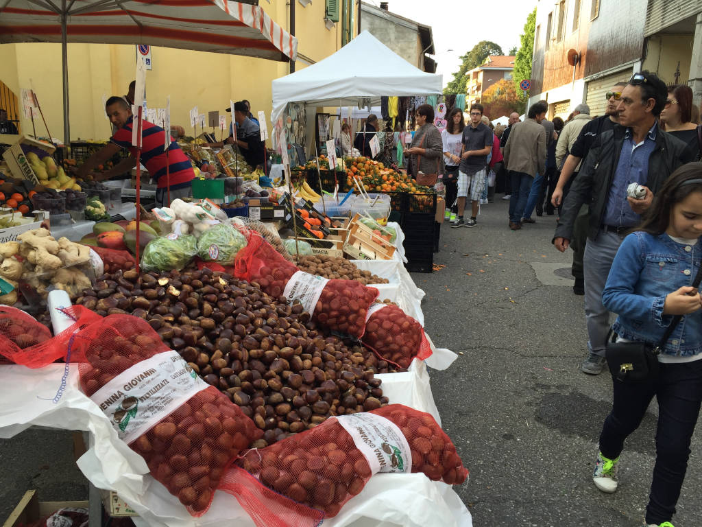 In migliaia per la festa di autunno di Abbiate