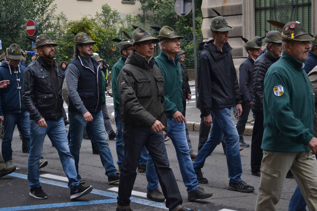 L'aunata degli alpini a Busto