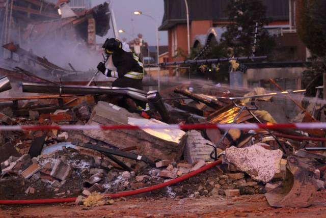 L'esplosione della palazzina a Cantalupo