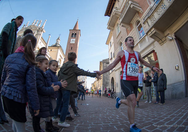 La maratonina “invade” la città