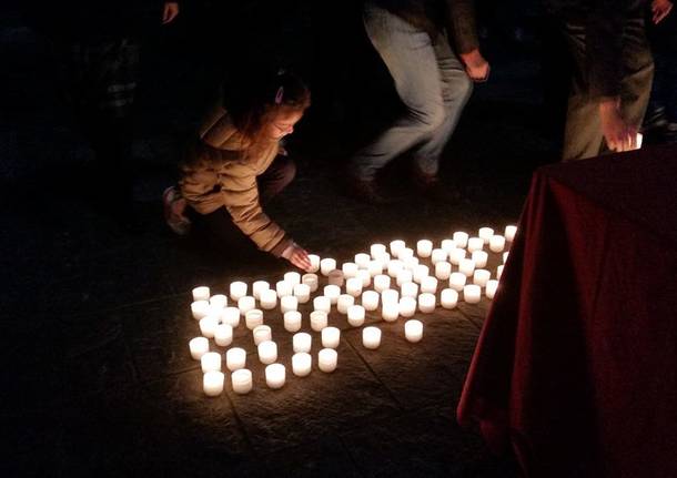 manifestazione attentati parigi castellanza