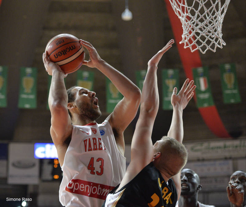 Openjobmetis Varese - Falco Szombathely 94-71 fiba europe cup